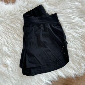 Lululemon Find Your Pace Short